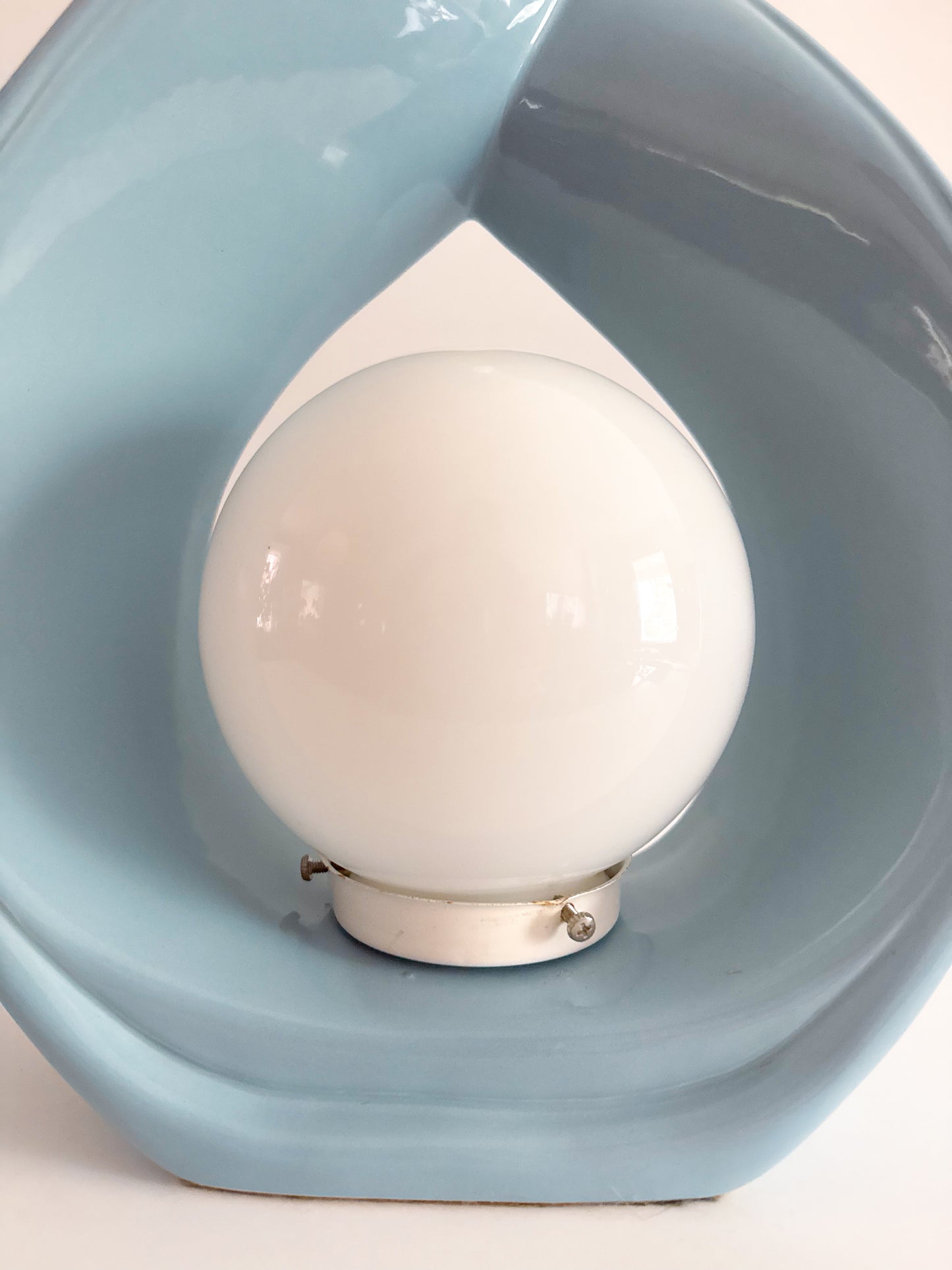 Sculptural Teardrop Table Lamp – Sky Light Blue – 1980s Postmodern Style