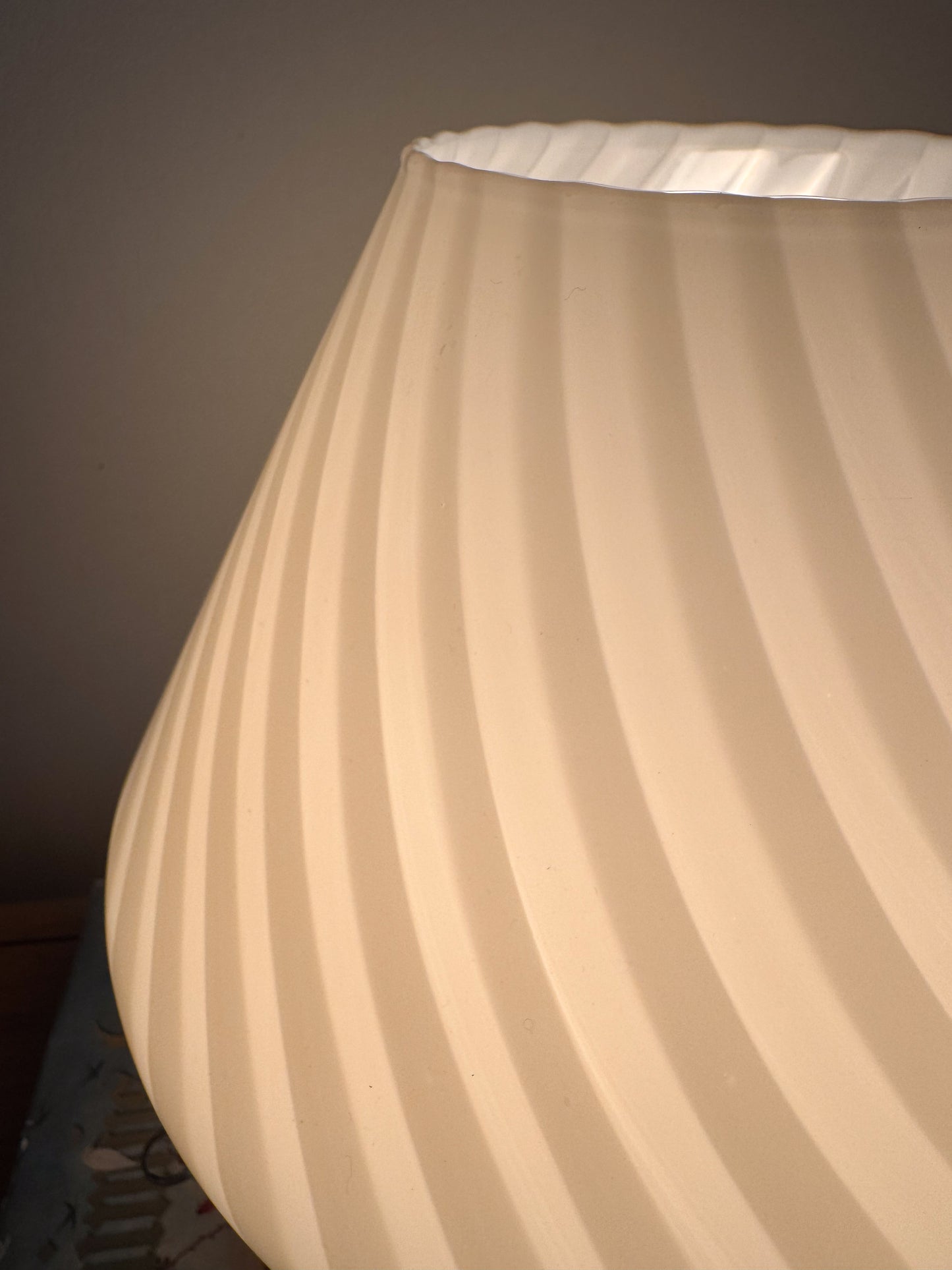 Medium Murano Lamp Butter Light Yellow Murano Vintage Swirl Glass Italian