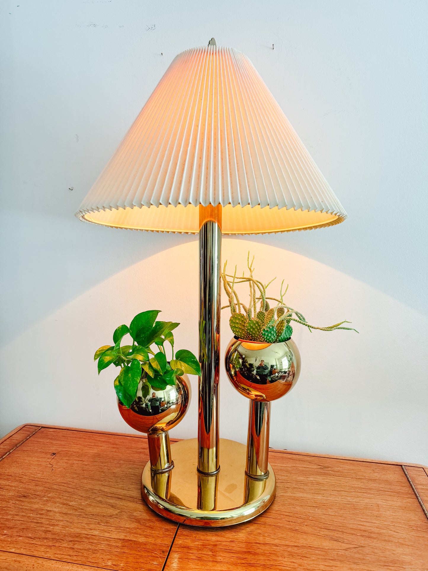 1970s Brass Planter Table Lamp with Dual Globe Planters and Pleated Shade