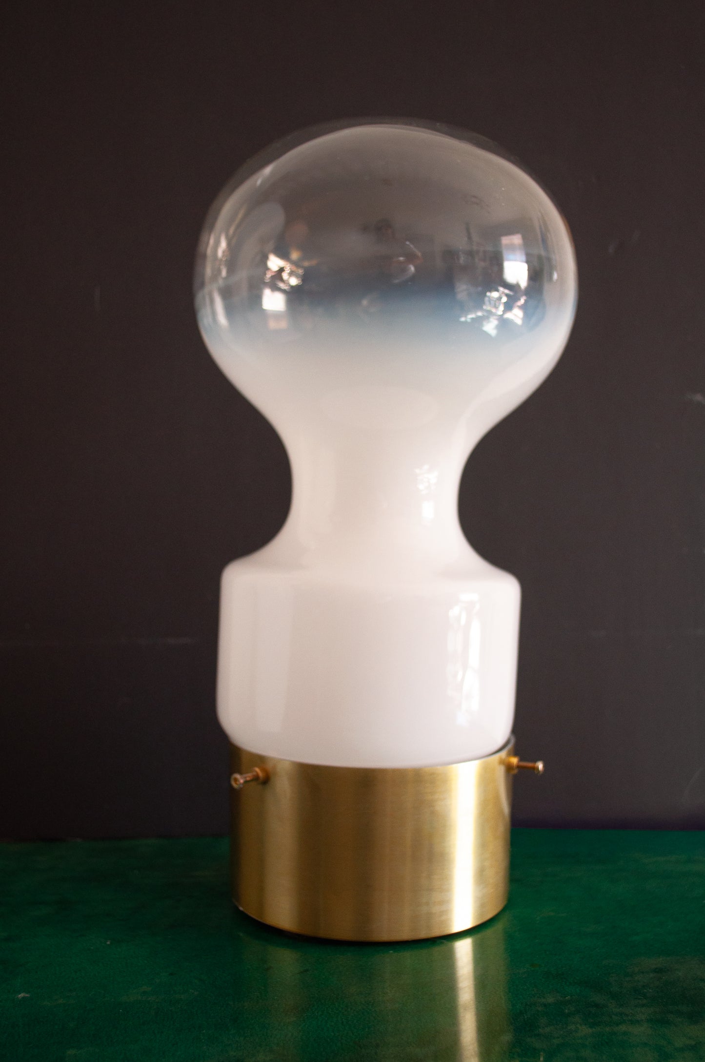 1970s RAAK Amsterdam Ombre Glass Table Lamp with Brushed Gold Base