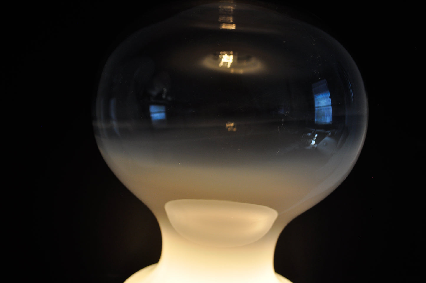 1970s RAAK Amsterdam Ombre Glass Table Lamp with Brushed Gold Base