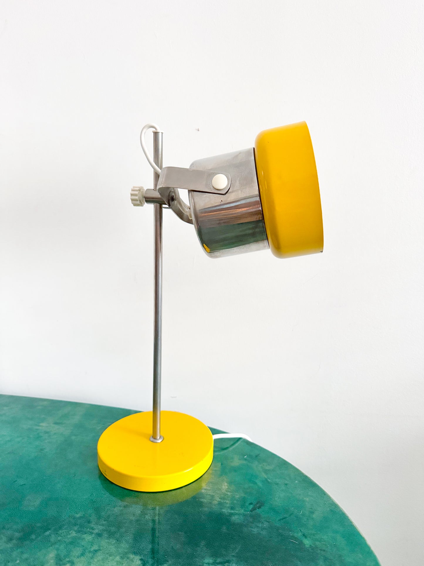 VEB Narva Adjustable Desk Lamp, East Germany, Yellow Chrome 1970s