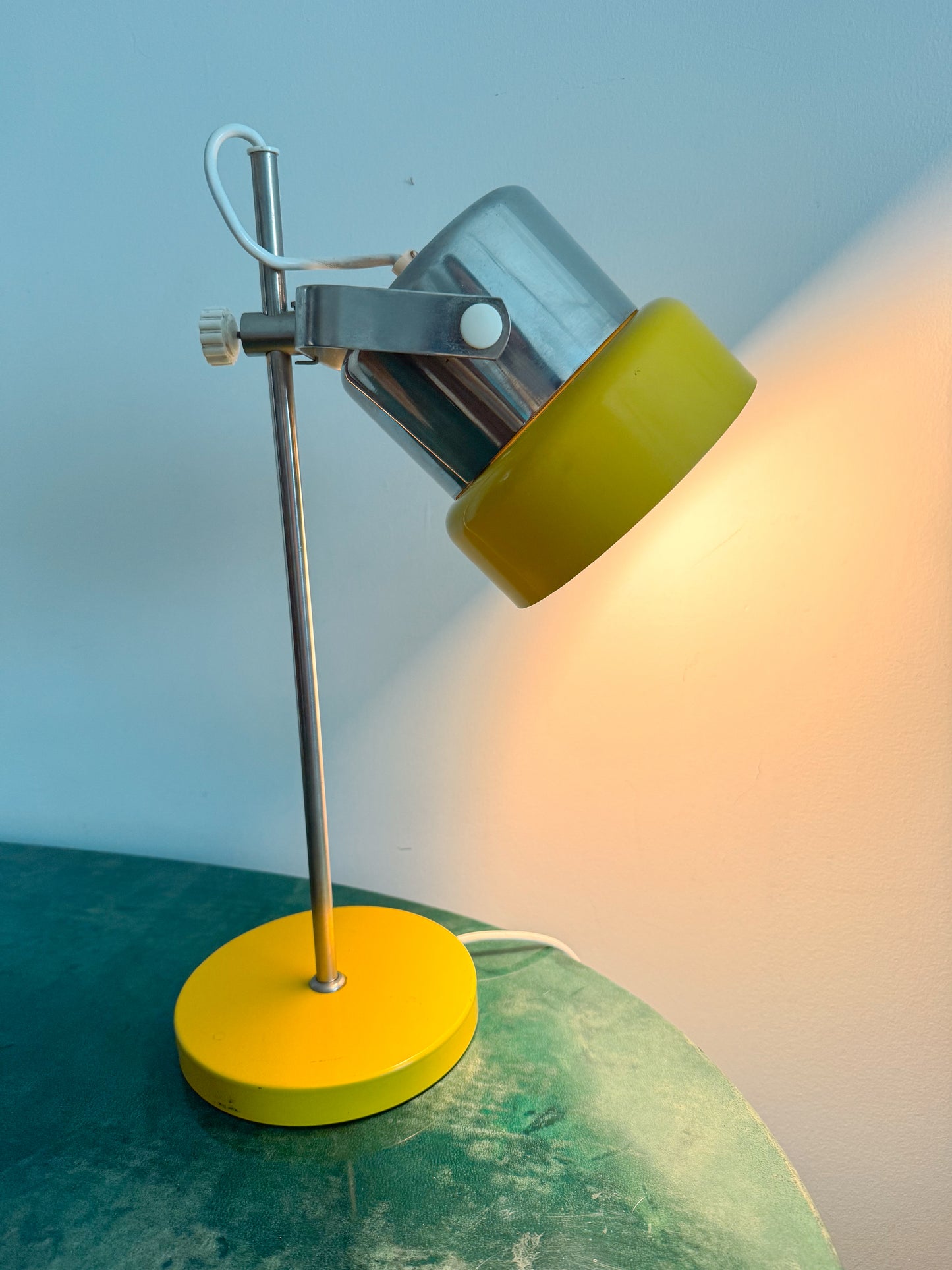 VEB Narva Adjustable Desk Lamp, East Germany, Yellow Chrome 1970s