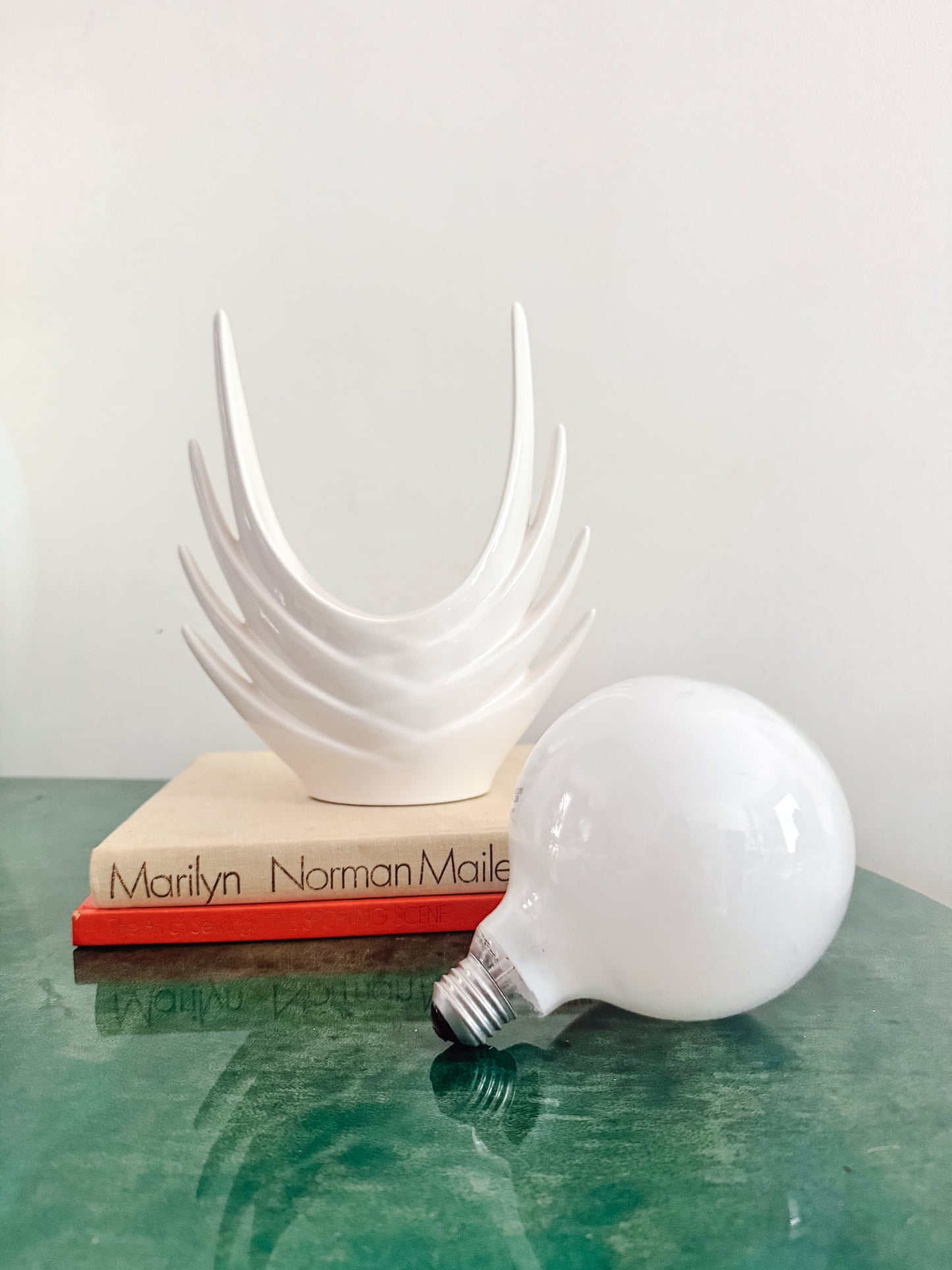 Italian Sculptural White Ceramic Cactus Table Lamp with Opaline Bulb, 1970s