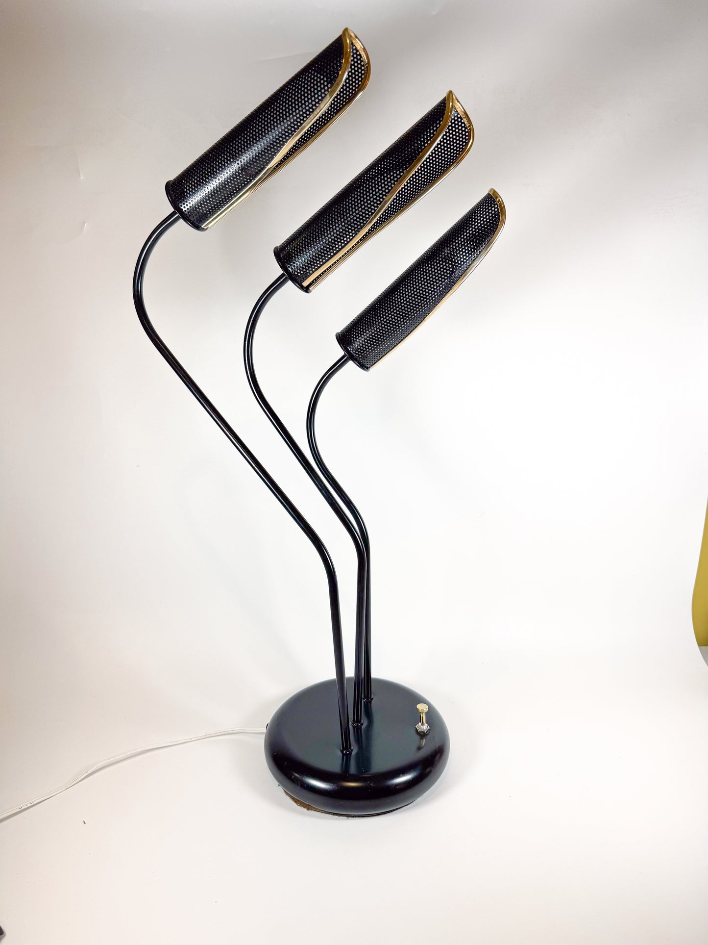 1980s Postmodern Black and Gold Sculptural Table Lamp with 3-Light Settings