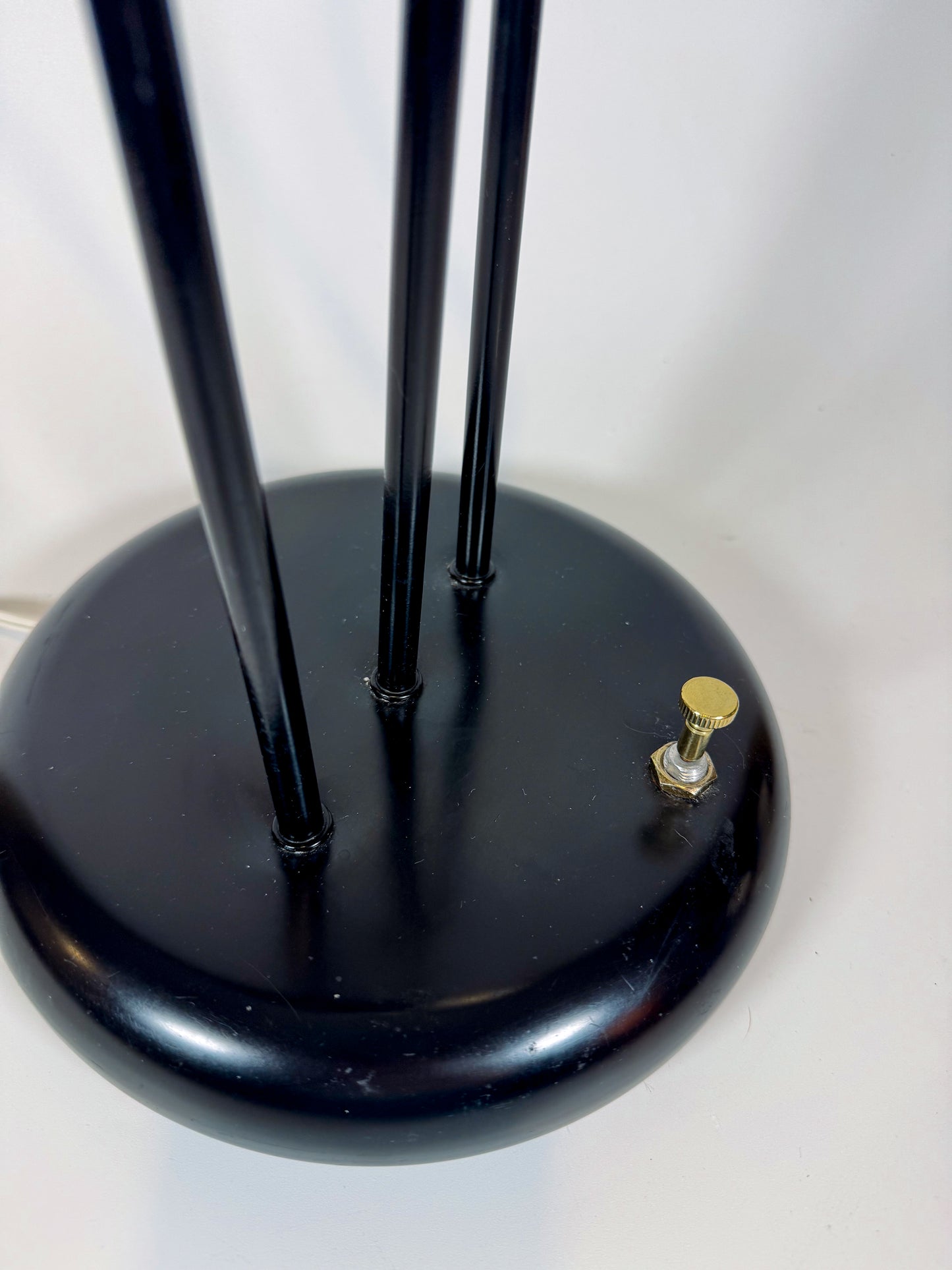 1980s Postmodern Black and Gold Sculptural Table Lamp with 3-Light Settings