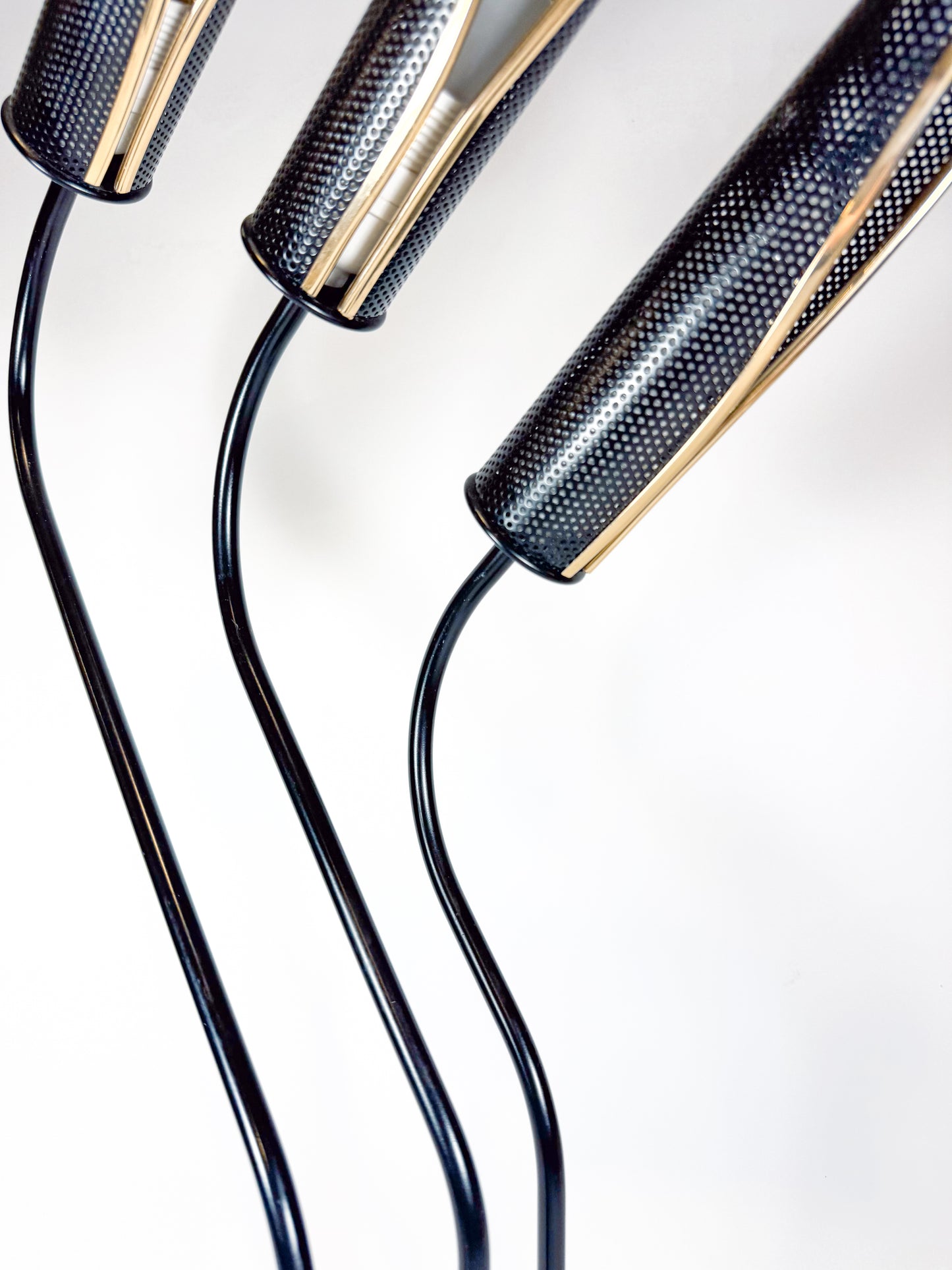 1980s Postmodern Black and Gold Sculptural Table Lamp with 3-Light Settings