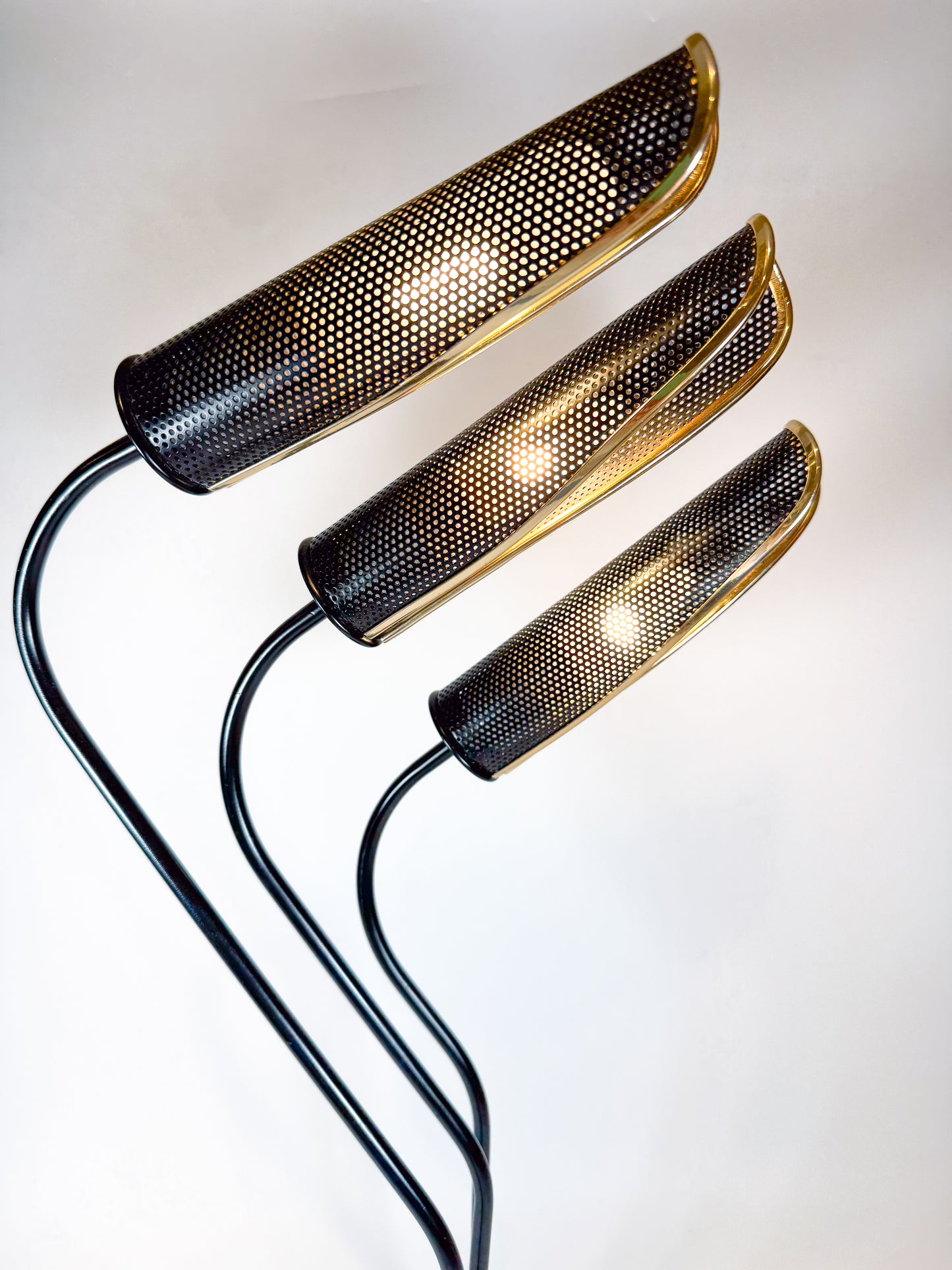 1980s Postmodern Black and Gold Sculptural Table Lamp with 3-Light Settings