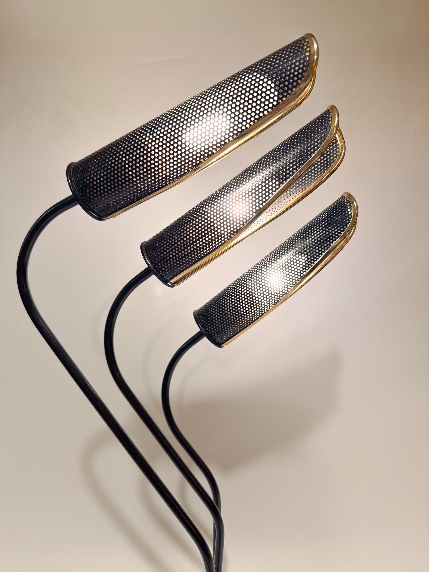 1980s Postmodern Black and Gold Sculptural Table Lamp with 3-Light Settings